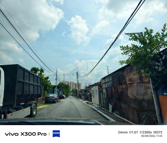 Ampang single storey village house for sale 1