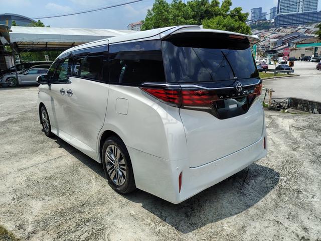 2024 Toyota Alphard 2.5 Z 15,000km Ready Stock - 4