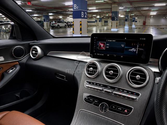 2020 Mercedes Benz C200 2.0 AMG LINE 72K KM FSR - 4