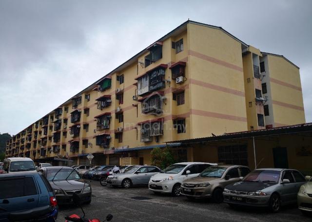 Apartment for Sale @ Teluk Kumbar, Penang 1