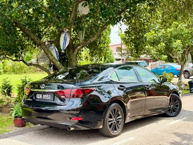 ON THE ROAD 2014 Lexus ES250 2.5 (A) - 3