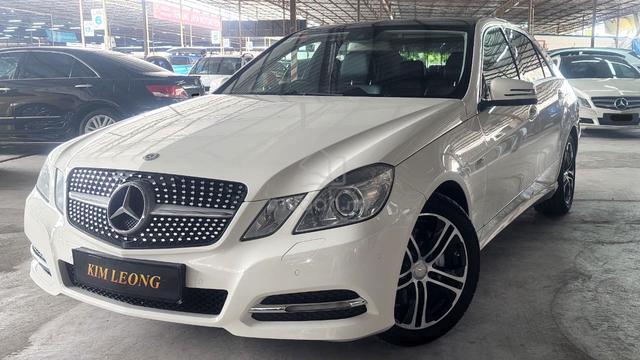 2010 Mercedes Benz E250 CGI 1.8 (A) BLACK LEATHER - 4