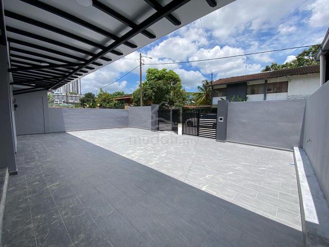 Fully Renovated Taman Majidee Kebun Teh Merawan 2-Storey Semi-D 1