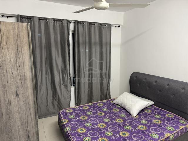 Room for RENT at Batu Kawan 1