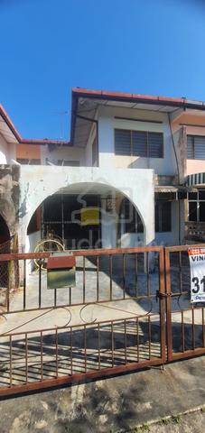 2 Storey Terrace Spacious house 1
