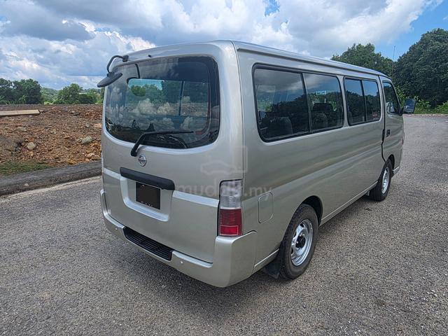 Nissan Urvan Window Van DIESEL 🚙 Manual 🔥🔥 - 5