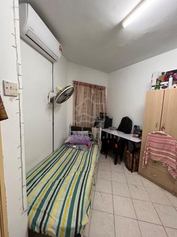 [near MRT ] Full furnished free utilities with wifi Palm Spring Condo 1
