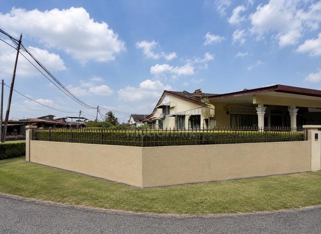 Corner Single Storey House Bandar Senawang Seremban 1