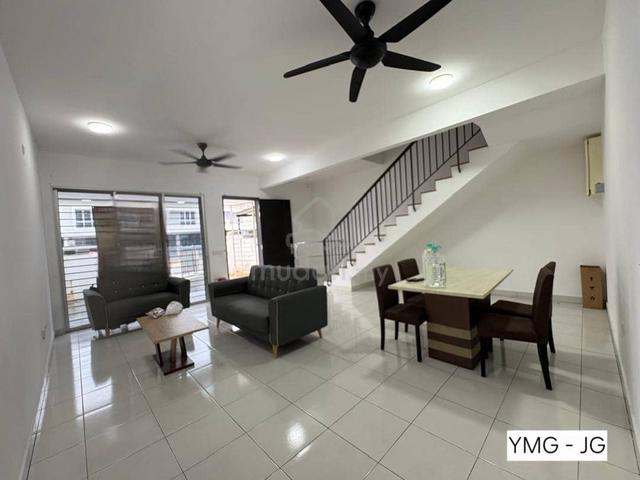 for rent Elsa Bukit Raja double storey kitchen table top 1