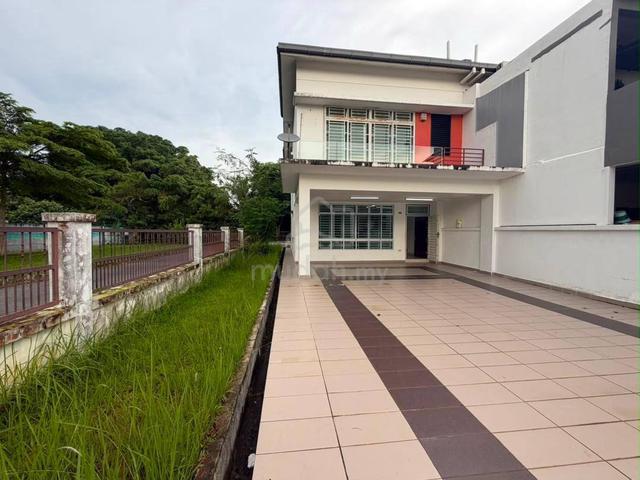 2 Storey House End lot with Land Jalan Uda Utama Bandar Uda Utama 1