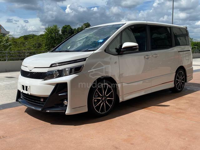 2020 Toyota VOXY 2.0 GR SPORT - 5