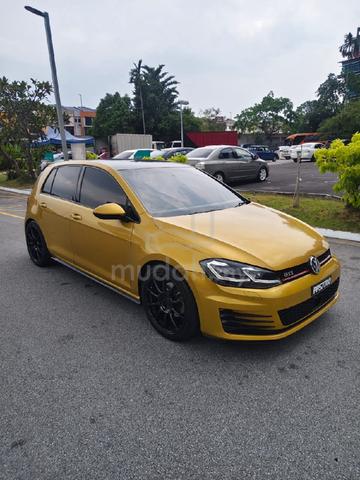 2018 Volkswagen GOLF 1.4 TSI R-LINE (A) - 5