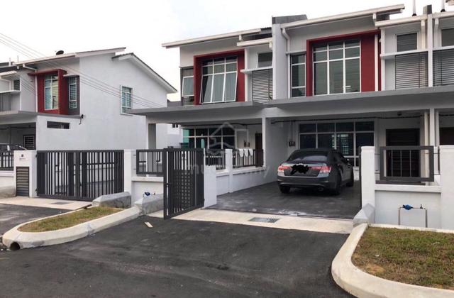 (20x75) Facing Open Double Storey Terrace Maple 2 Hillpark Puncak Alam 1