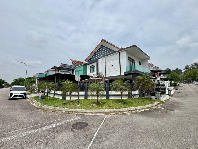 Bandar Dato Onn Corner Lot with Private Pool Fully Renovated 1