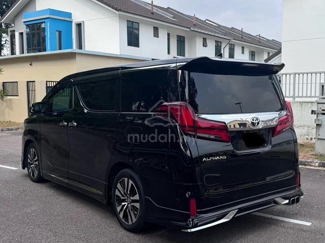 2020 Toyota ALPHARD 2.5 SC Sunroof - 4