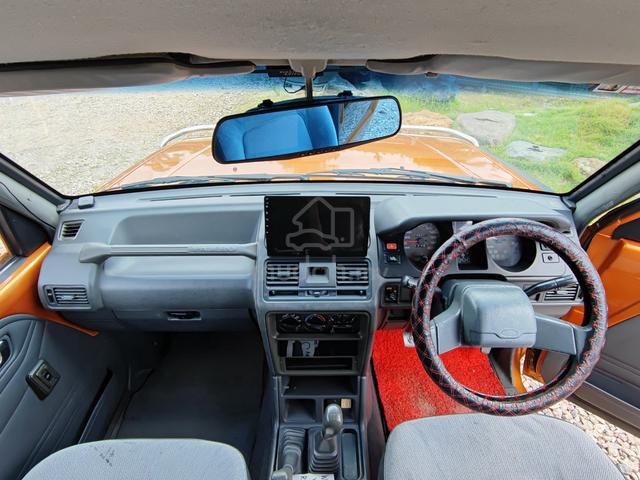 Mitsubishi PAJERO 2.4 MT V31 Petrol Fuel Injection - 3