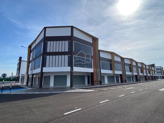 CORNER - ECOHILL NEW SHOP - Ecohill 2 - Semenyih 1