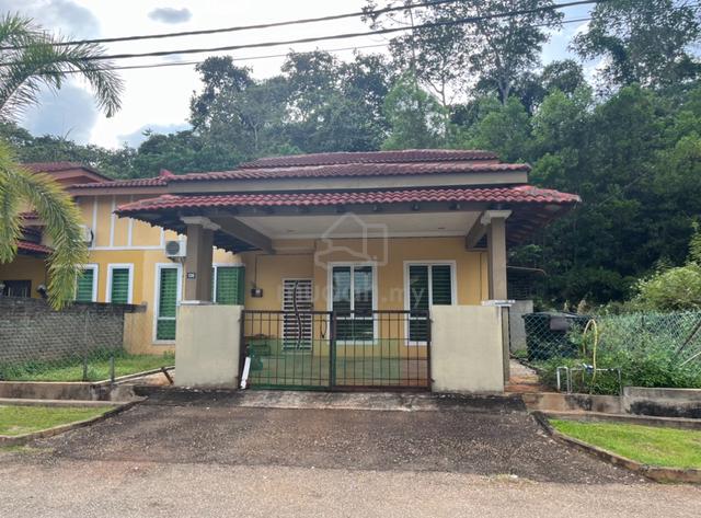 Bilik Sewa Raub 1