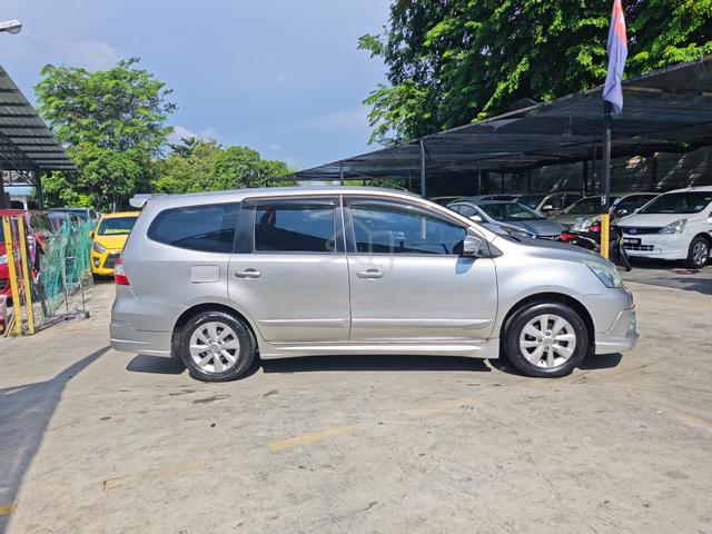 2013 Nissan LIVINA 1.8 (AUTO) - 2