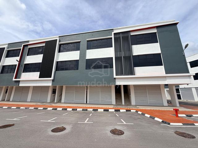 Cheap/ July Promo/ Atrium/ New 3 storey shoplot/ Next Heart centre 1
