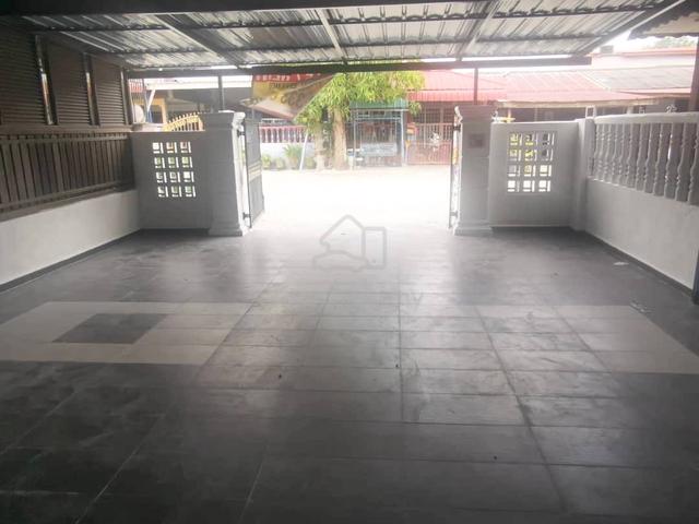RENOVATED ‼️ 1 Storey Taman Muhibbah Sabak Bernam Selangor 5