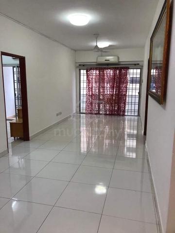 Sri Gotong Apartment 1