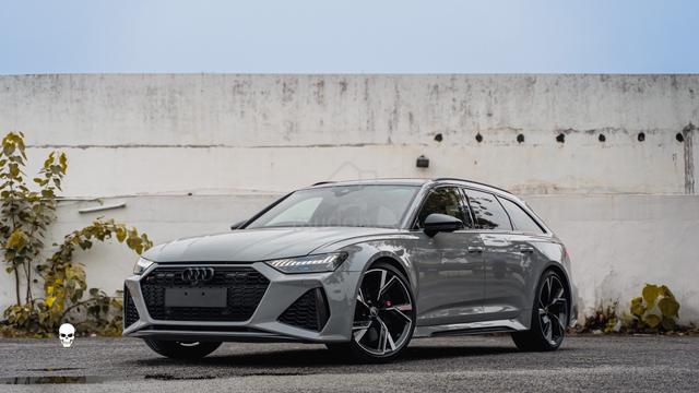 2021 Audi RS6 AVANT TFSI 4.0L CARBON - 1