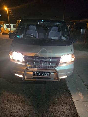 2002 Ford SPECTRON 1.8 XLT (A) - 3