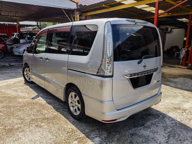 2013 Nissan SERENA 2.0 S-HYBRID HIGHWAY STAR - 3