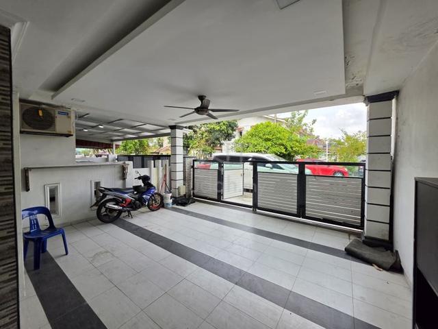 NICE RENOVATED UNIT + FREEHOLD! 2 Storey @ Taman Pendamar Indah, Klang 1