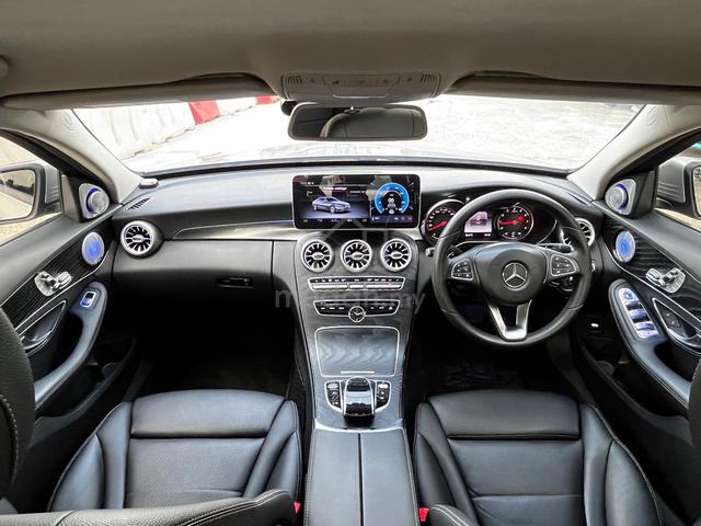 2017 Mercedes Benz C200 2.0  A) FULL WARRANTY 5 Yr - 3