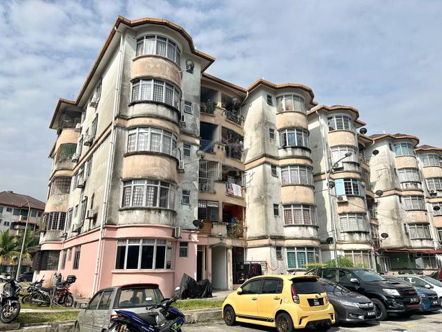 Apartment Dahlia (Subang Perdana) 1