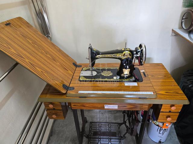 Vintage Butterfly Sewing Machine - photo 3 of 6