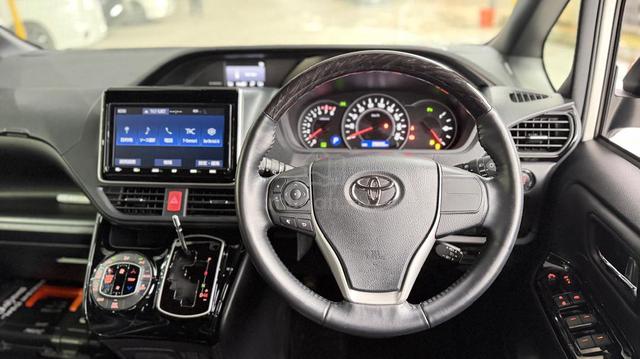 2021 Toyota NOAH SI Double By Bee 3 - 3