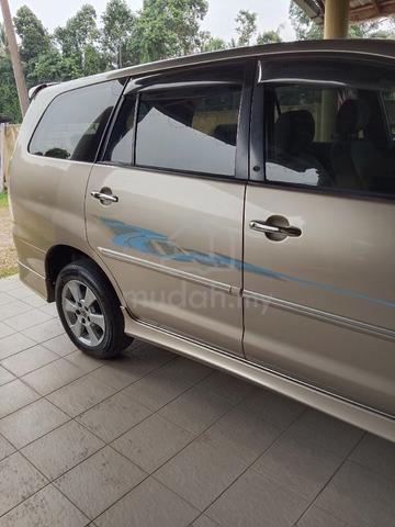 2009 Toyota INNOVA 2.0 G MY05 AN40 FACELIFT (A) - 3