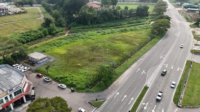 Kota Tinggi | Commecial Land | Facing Main Road 1
