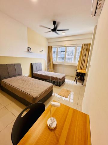 Nadayu 801 ( Shared Room for 2 - Fully Furnished ) Wifi Included 1