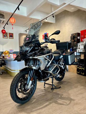 BMW GS1250 CBUImportBaru *SuperLowMileage*Warranty - photo 2 of 12