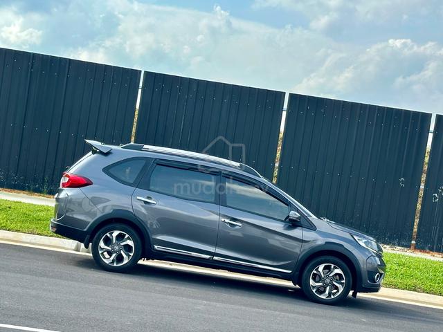 Honda BR-V 1.5 V🔥FULL LOAN LOW MONTHLY - 2