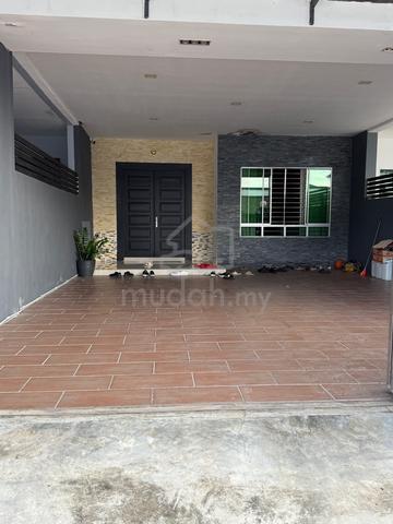 Double story intermediate for sale 1