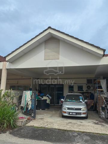 Teres setingkat Taman Ketapang 1,Pekan, Pahang 1