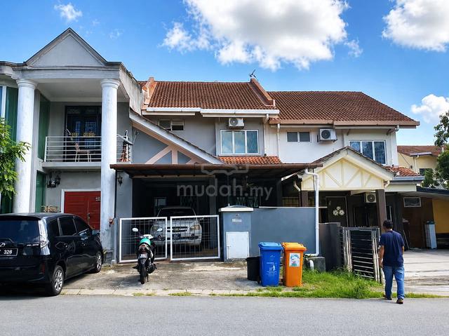 U10 Shah Alam Renovated 2 Storey Terrace for Sale 1