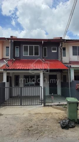 For Sale - 2 Storey Intermediate@Batu 18 Batu Gong 1