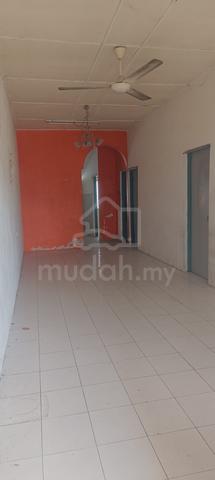 Rumah Untuk Dijual Halaman Meru Permai 4