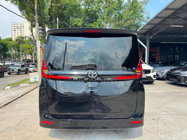 2023 Toyota NOAH 2.0 X 8S 1PD Push Start - 4