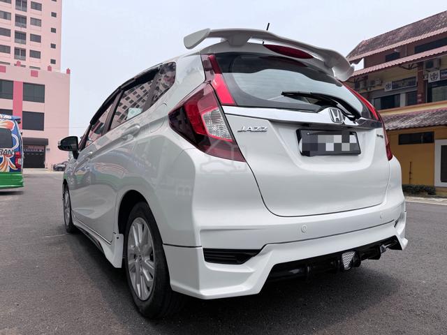 2019 Honda JAZZ 1.5 E FACELIFT (A) Mileage 78K - 4