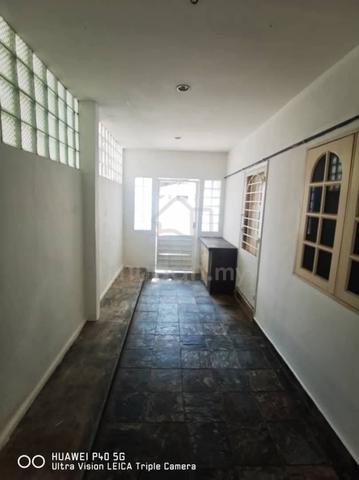 Ujong Pasir Taman Nam Yang Semi D for sale 1