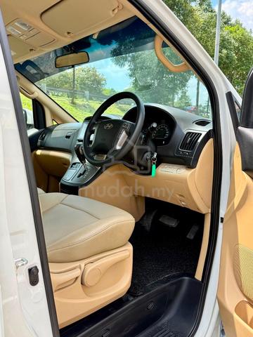 2017 Hyundai GRAND STAREX 2.5 ROYALE PREMIUM - 3
