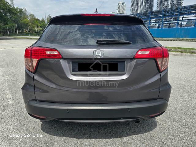 2015 Honda HR-V 1.8 V (A) ONE OWNER GOOD CONDITION - 4