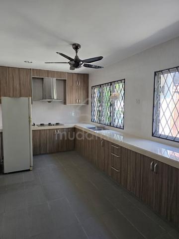 Taman Nuri Freehold Double Storey House At Bandar Puchong Jaya 1
